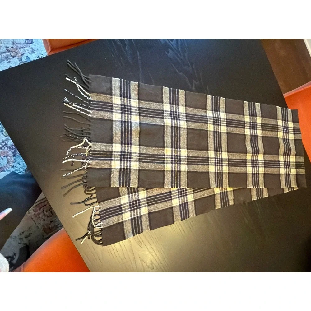 J.Crew Scarf Charcoal‎ Grey 100% Cashmere Plaid Fringed Winter Accessory